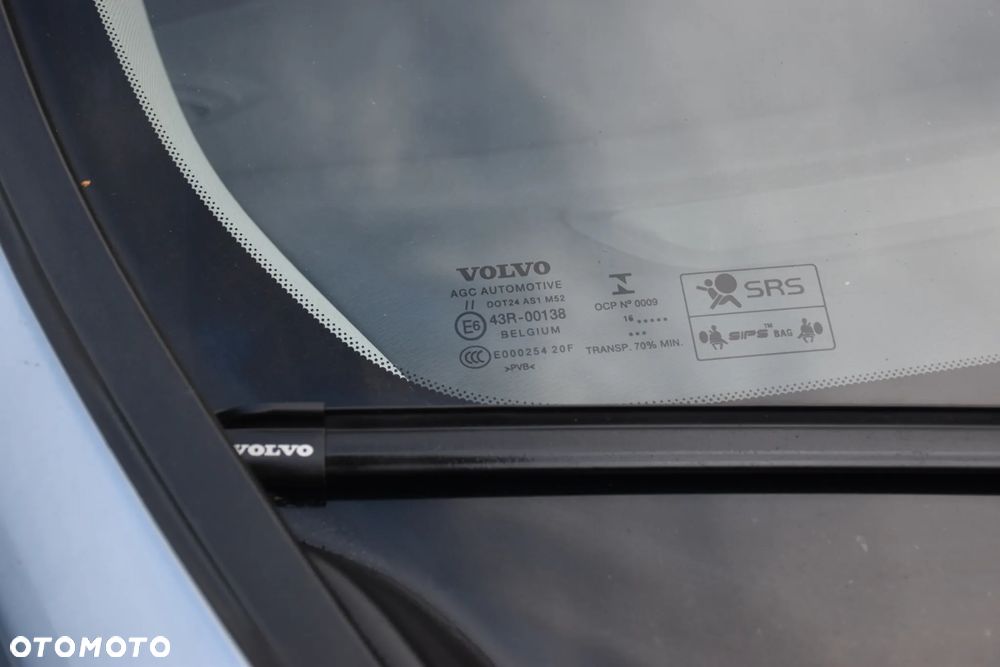 Volvo V40 D2 - 22