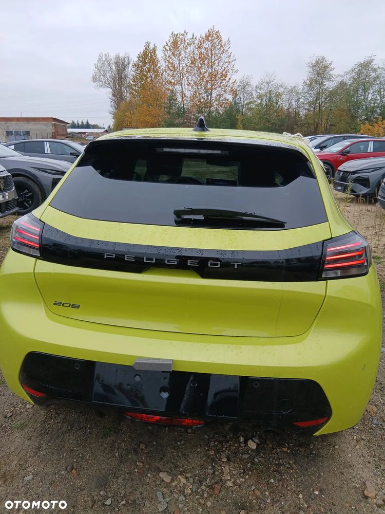 Peugeot 208 1.2 PureTech Business S&S - 7