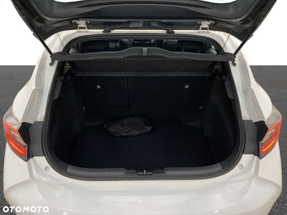 Toyota Corolla - 14