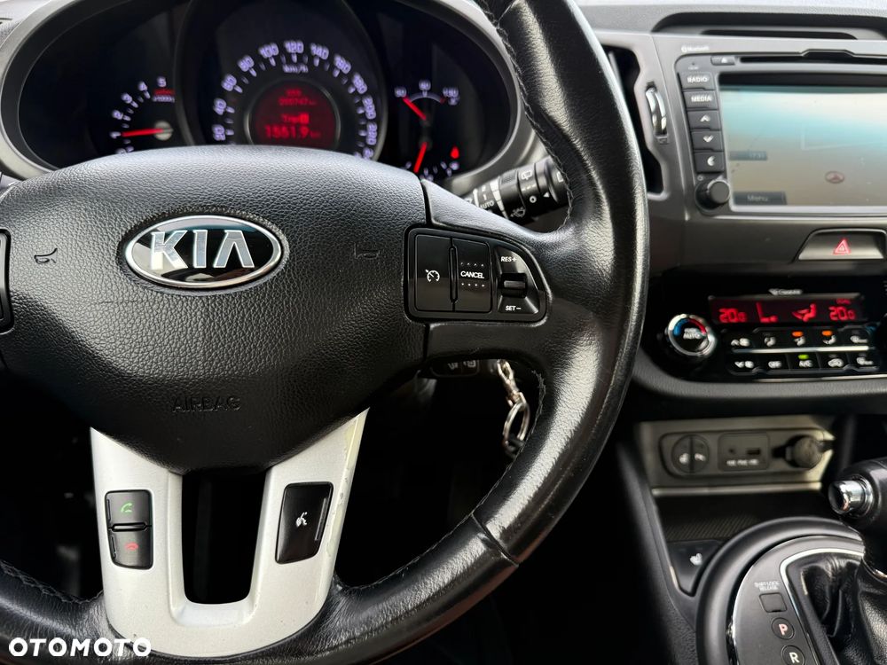 Kia Sportage 2.0 CRDI AWD Dream-Team Edition - 19
