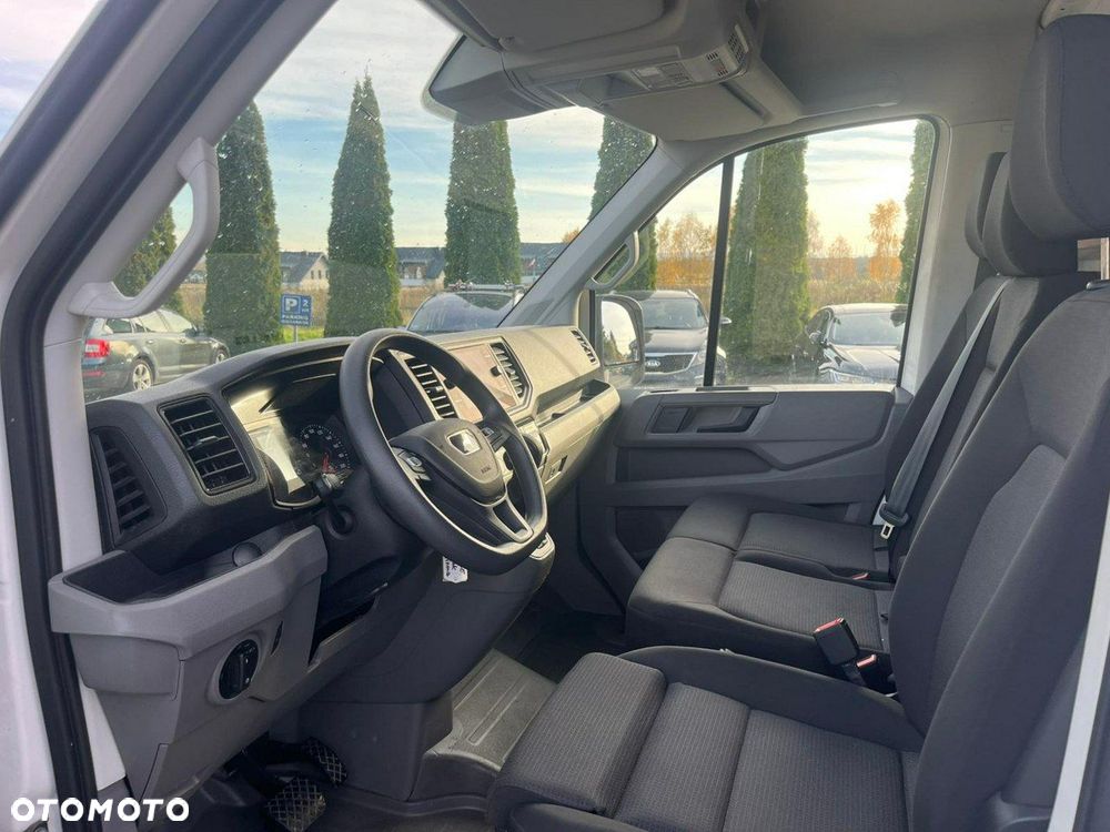 Volkswagen Crafter - 11