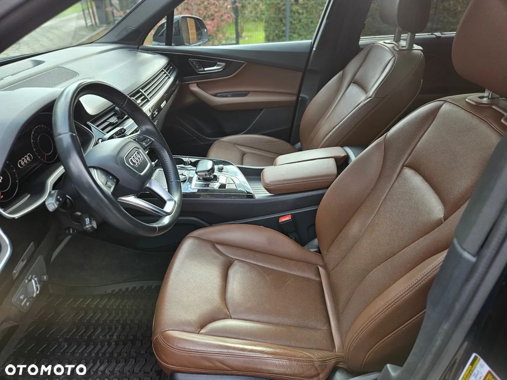 Audi Q7 - 14