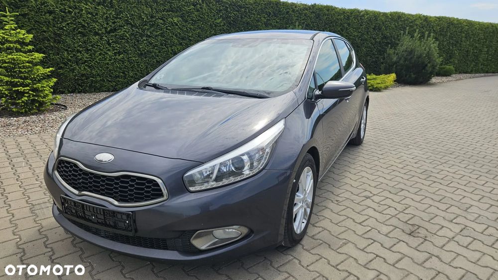 Kia Ceed - 2