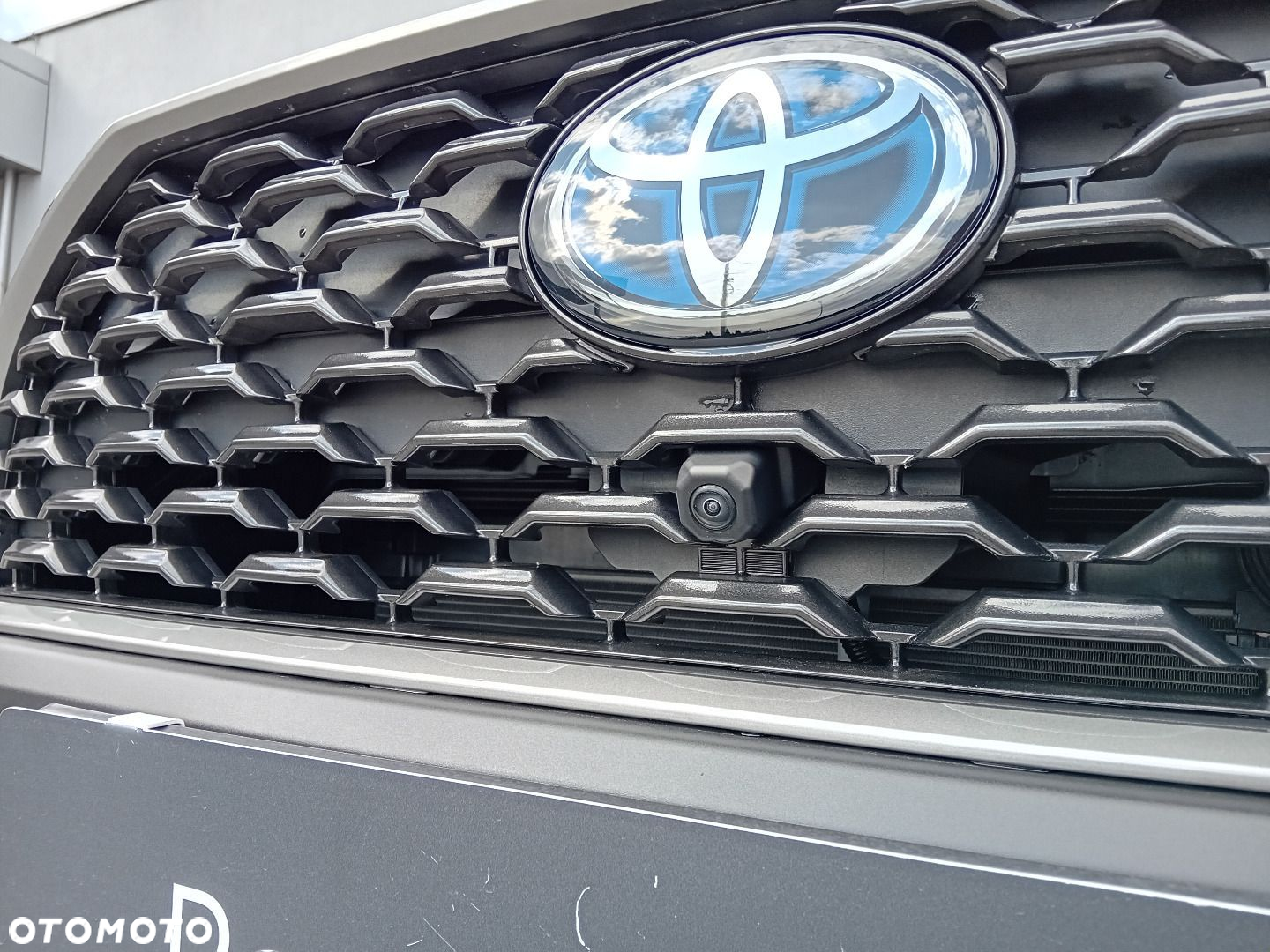 Toyota Corolla Cross - 13