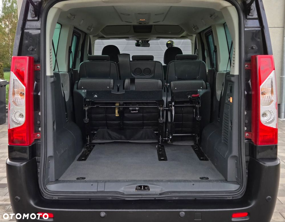 Citroën Jumpy Combi - 11
