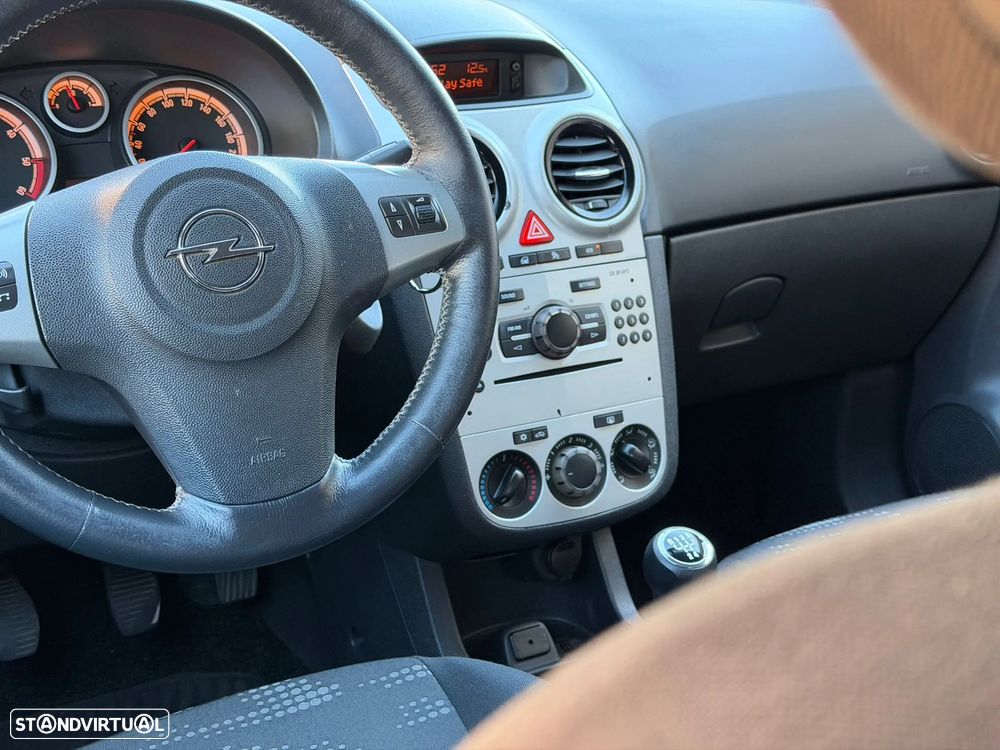 Opel Corsa 1.3 CDTI Enjoy 89g - 20