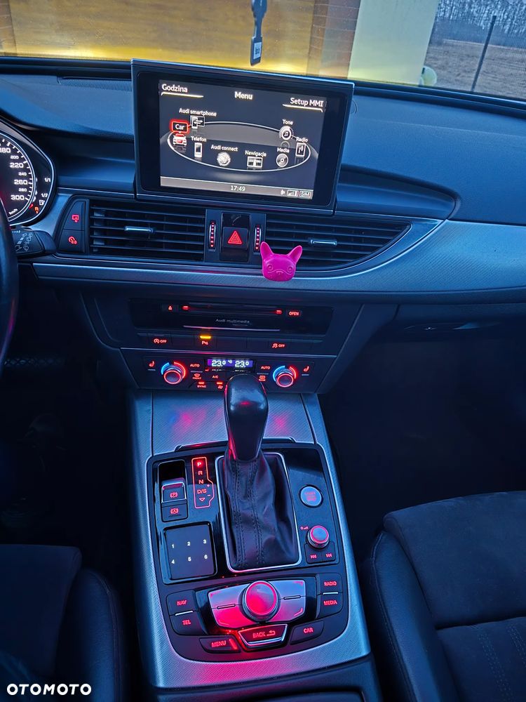Audi A6 Avant 2.0 TDI Ultra S tronic - 28