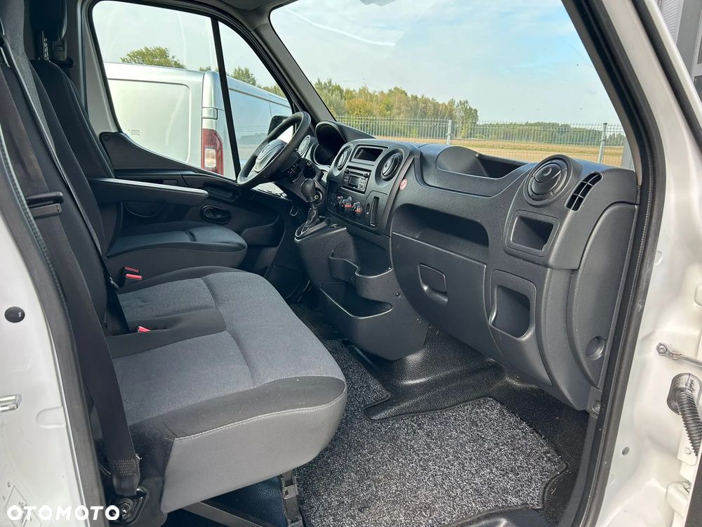 Renault Master 2.3 DCI 130KM Kontener 8 palet + winda 750kg **Klima**Sprowadzony**2019R** - 11