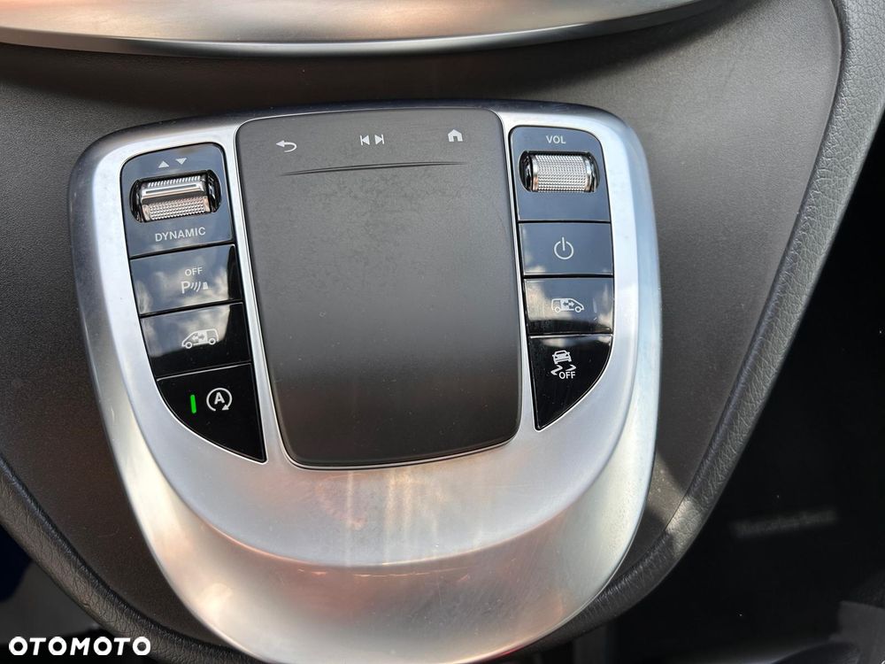 Mercedes-Benz Klasa V 300 d 4-Matic Avantgarde 9G-Tronic - 27