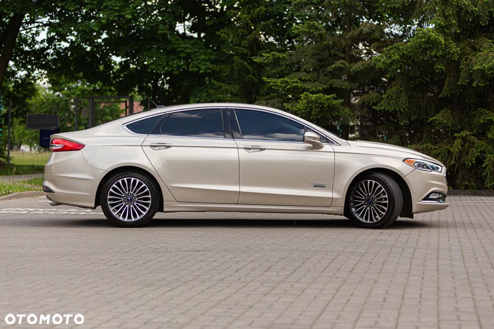 Ford Fusion ver-2-0-ecoboost-titanium - 4