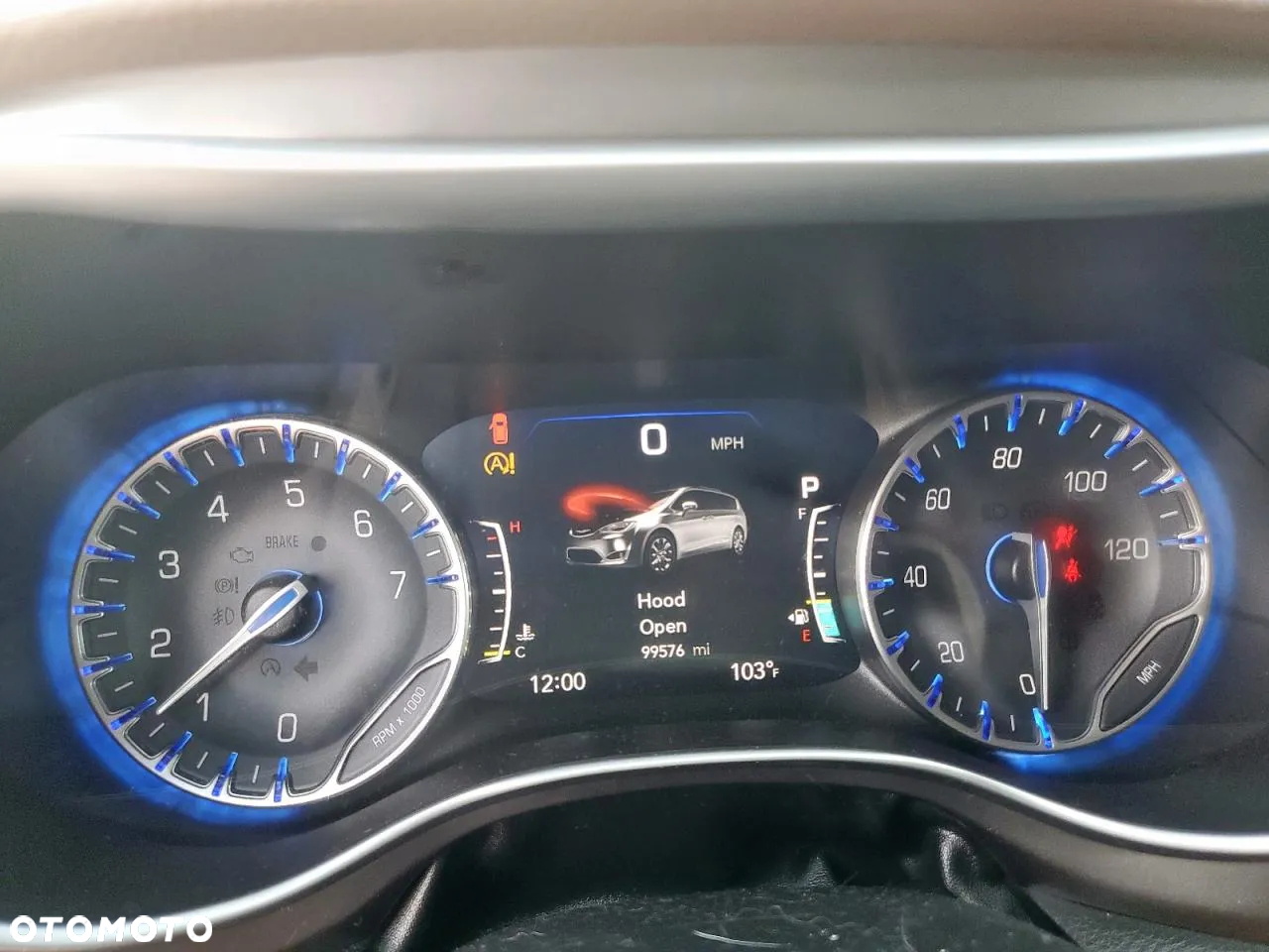 Chrysler Pacifica - 9