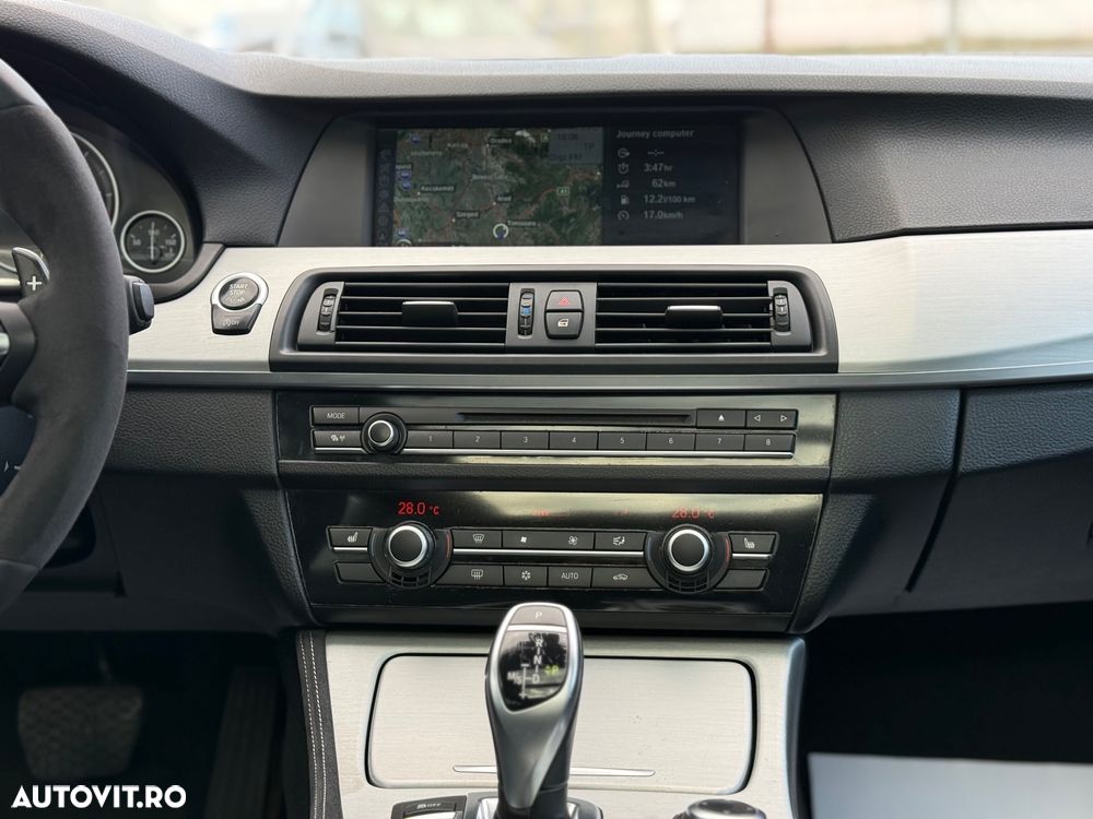 BMW Seria 5 520d Sport-Aut. - 8