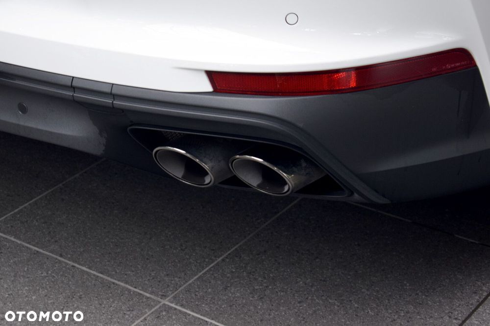 Porsche Panamera - 27