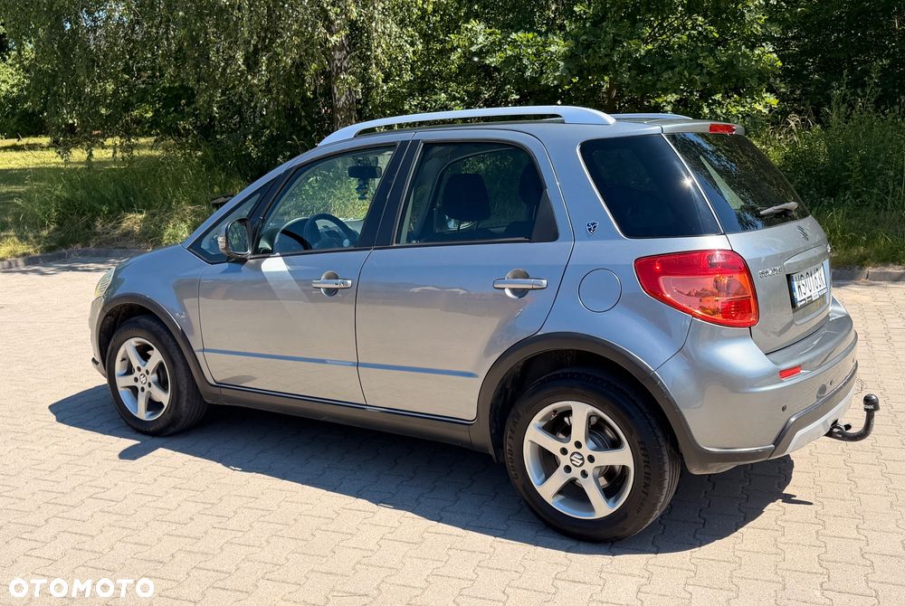Suzuki SX4 2.0 DDiS Premium 4WD - 4