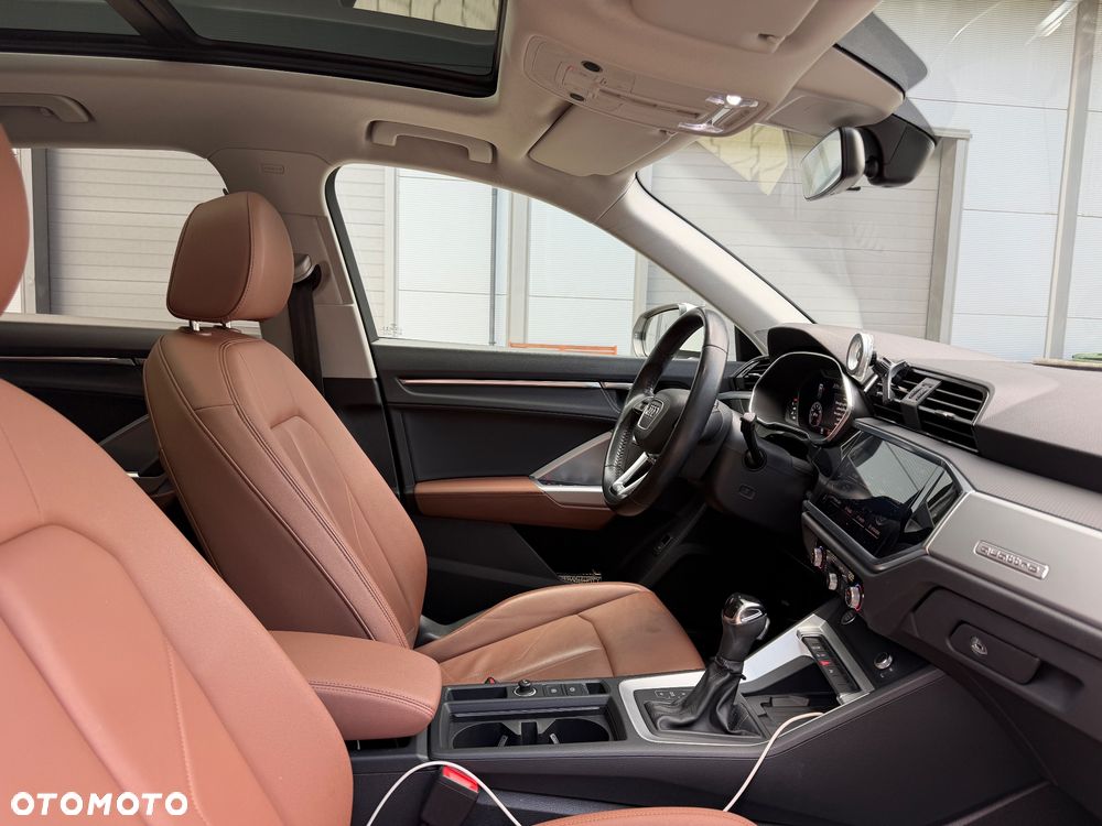 Audi Q3 40 TFSI Quattro S-Line S tronic - 17