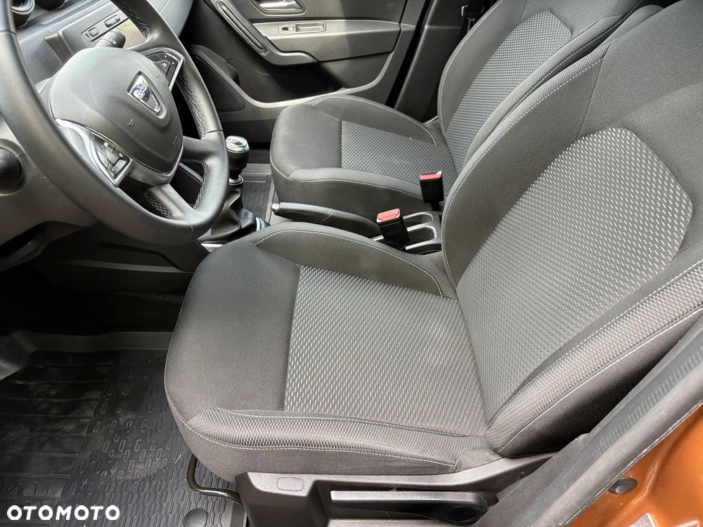 Dacia Duster 1.5 Blue dCi Connected by Orange 4WD - 12