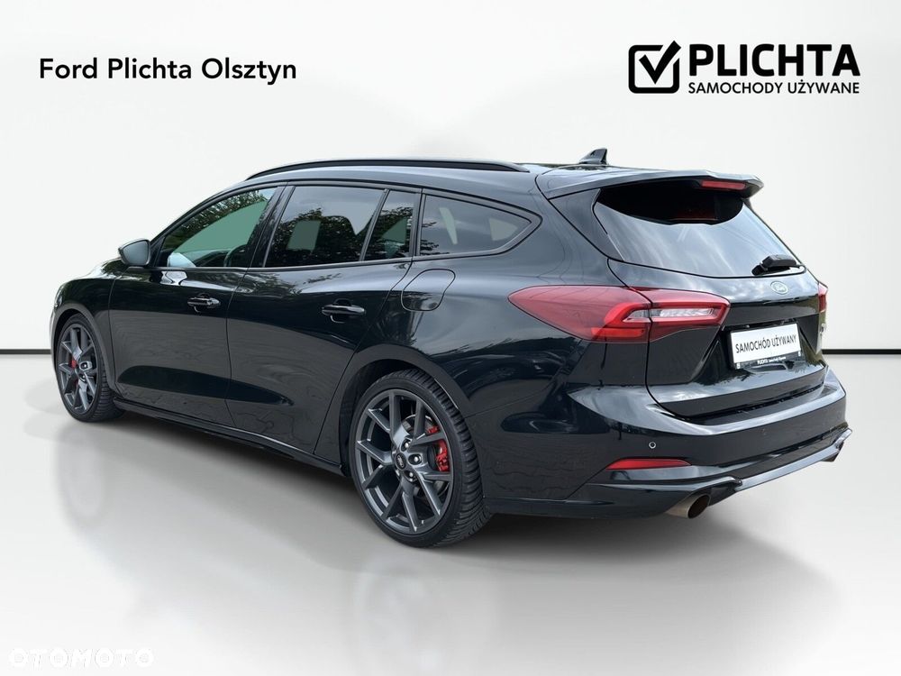 Ford Focus - 8