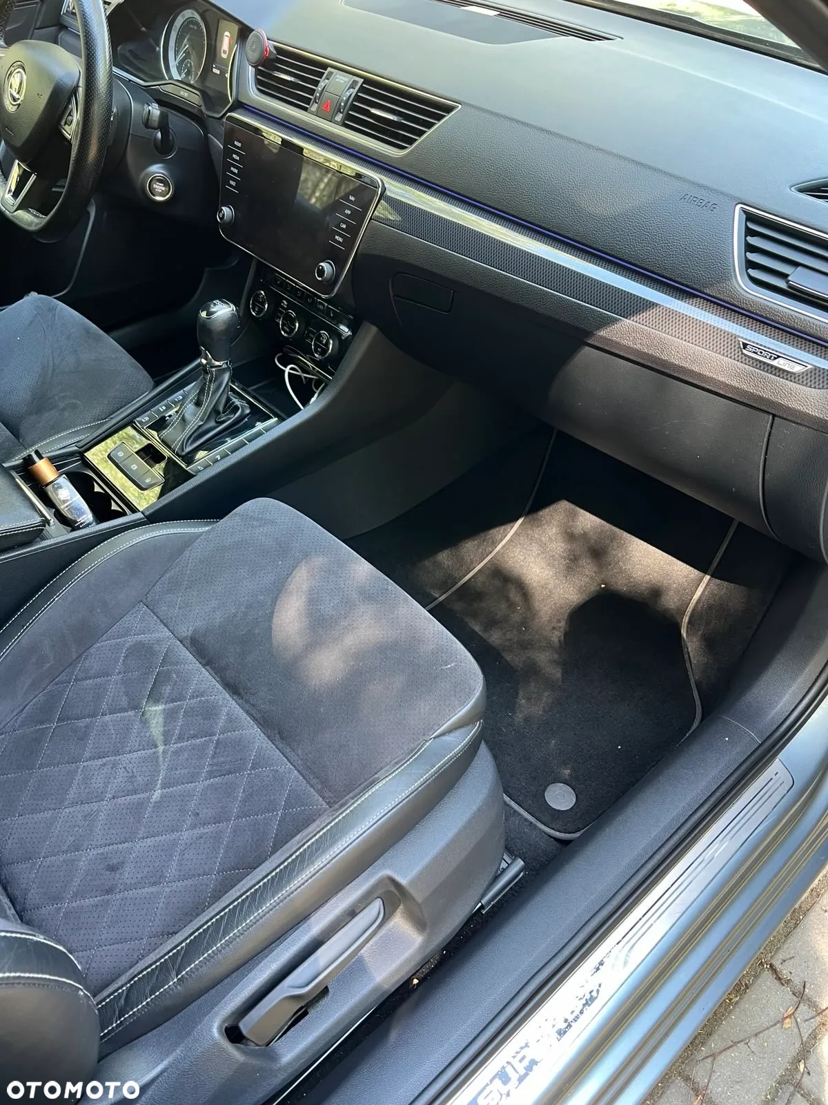 Skoda Superb 2.0 TSI Sportline DSG - 14