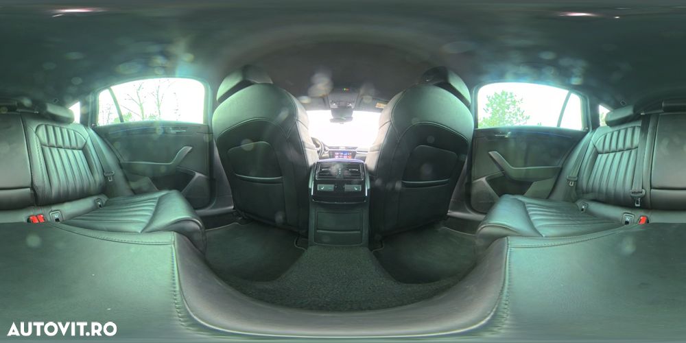 Skoda Superb 2.0 TSI 4X4 DSG L&K - 12