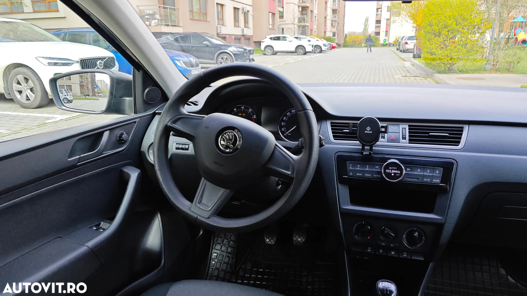 Skoda RAPID 1.2 TSI Active - 3