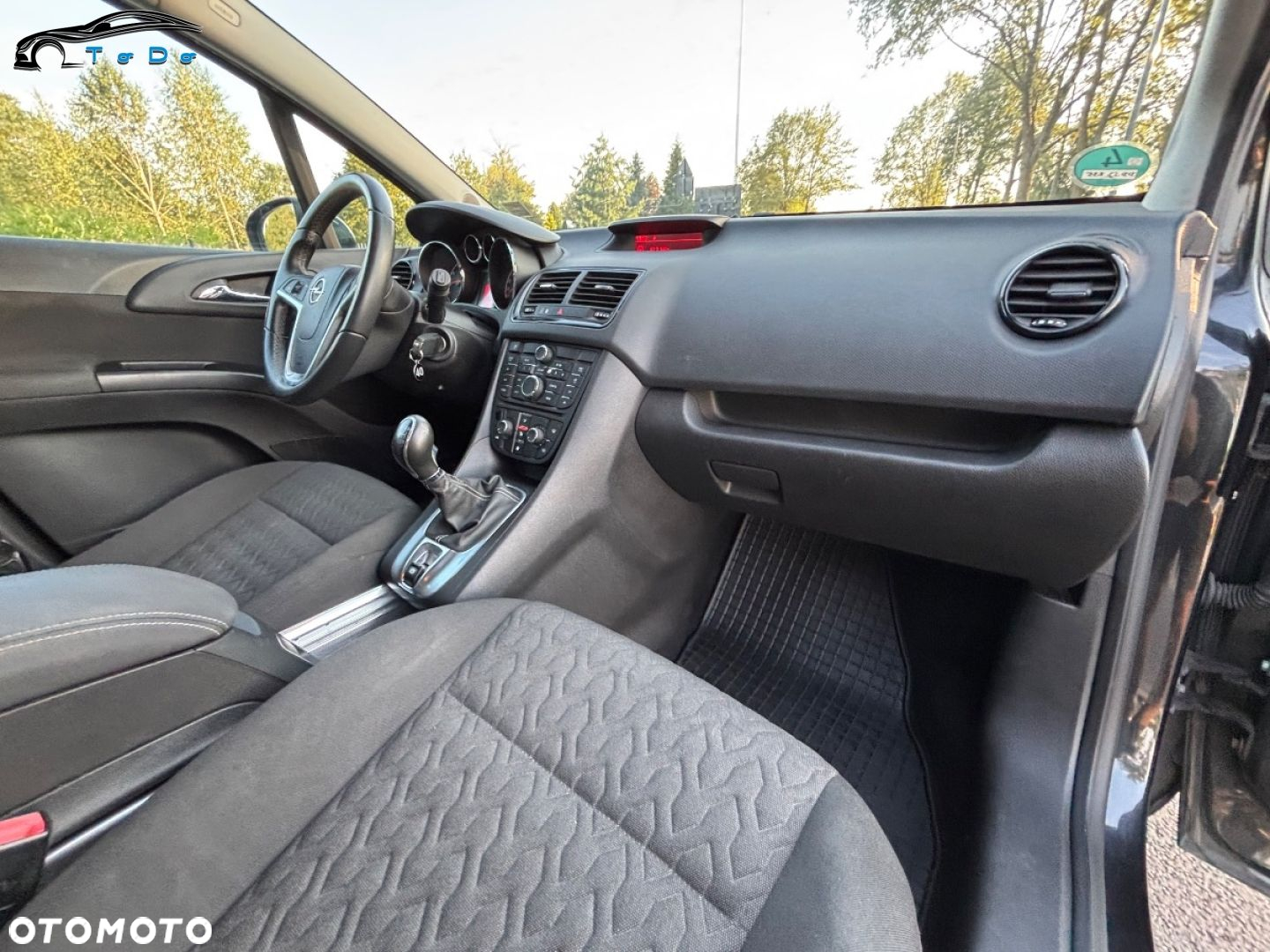 Opel Meriva 1.4 T Design Edition S&S - 28