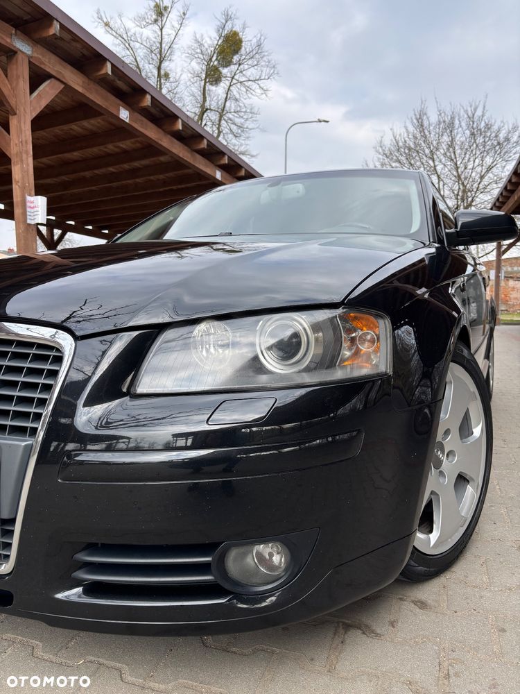 Audi A3 Sportback 2.0 TDI DPF Ambiente - 8