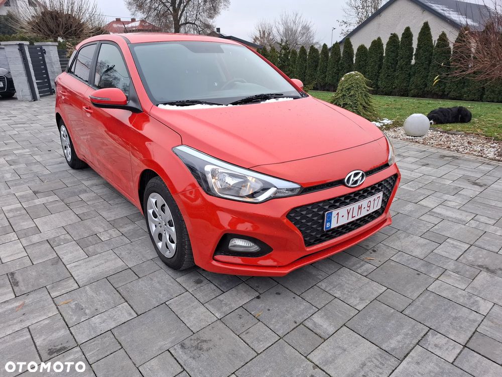 Hyundai i20 blue 1.2 Classic - 14