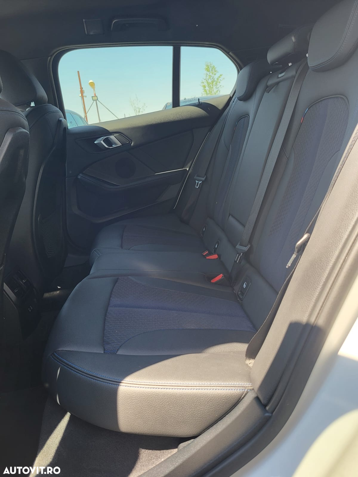 BMW Seria 1 118i Aut. M Sport - 12
