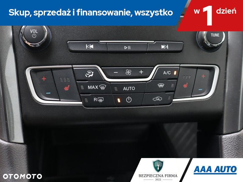 Ford Mondeo - 17