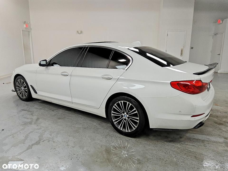 BMW Seria 5 540i xDrive - 5