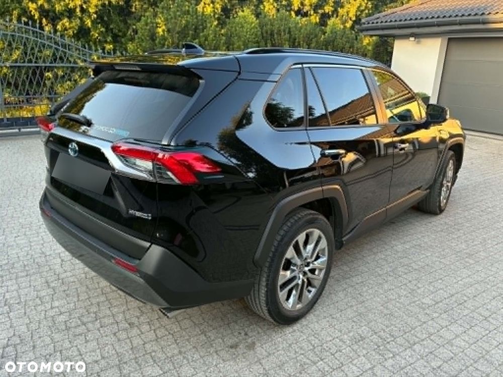 Toyota RAV4 - 10