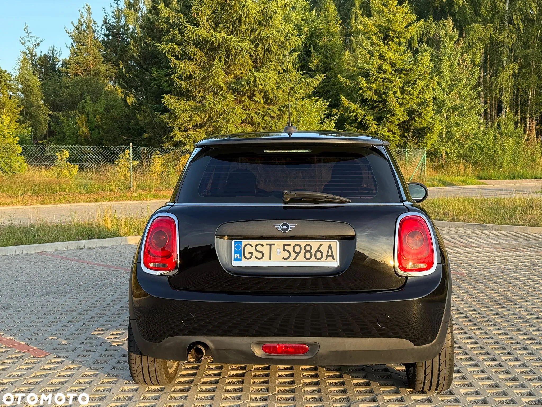 MINI ONE - 7