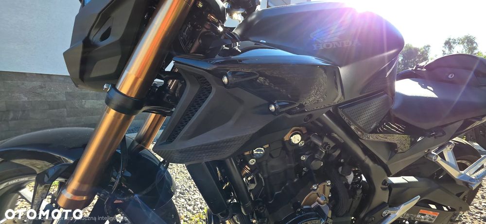 Honda CB - 27