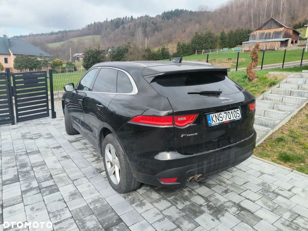 Jaguar F-Pace 2.0 i4D AWD R-Sport - 14