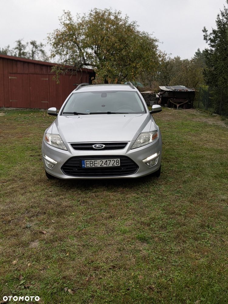 Ford Mondeo 2011 photo 2