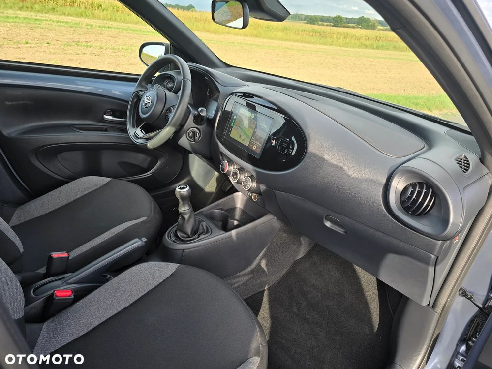 Toyota Aygo X Teamplayer - 15