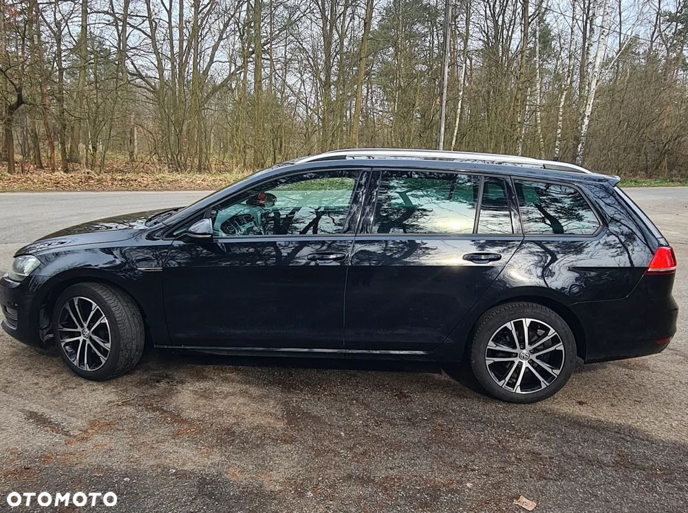 Volkswagen Golf Variant 2.0 TDI BlueMotion Technology Lounge - 3