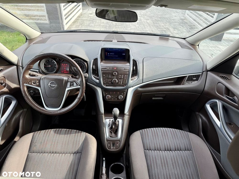 Opel Zafira Tourer 1.4 Turbo Automatik Business Innovation - 4