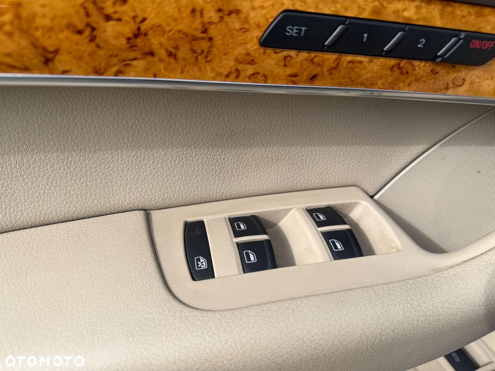 Audi A6 Limousine 3.0 TDI DPF quattro tiptronic - 15