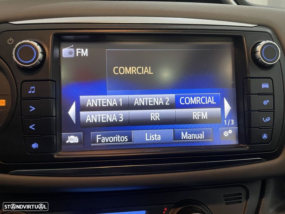 Toyota Yaris 1.5 HSD Sport+P.Techno - 30