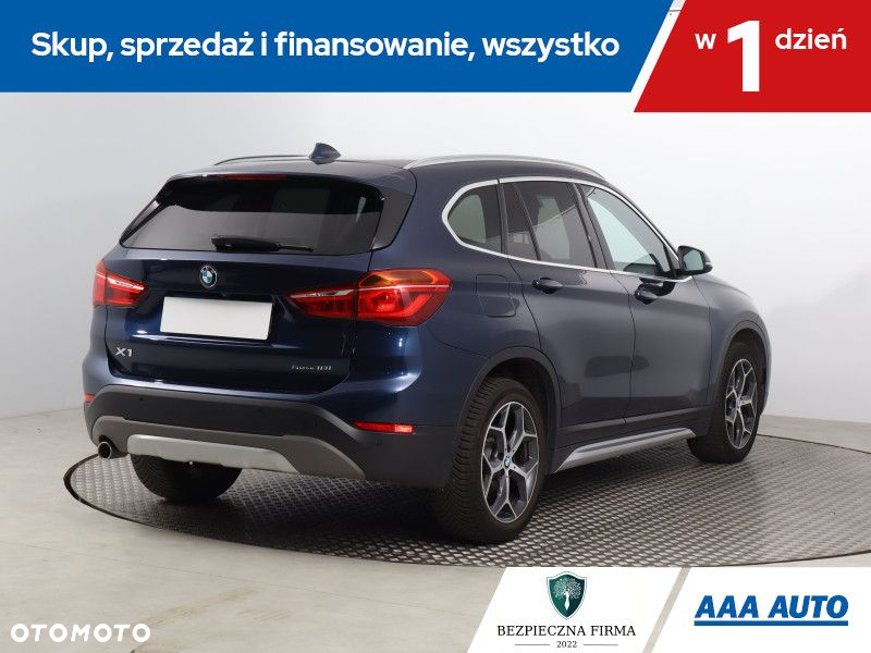 BMW X1 - 6