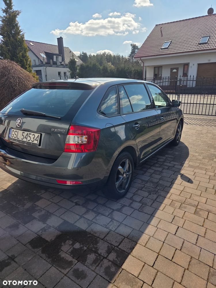 Skoda RAPID 1.2 TSI Ambition - 13