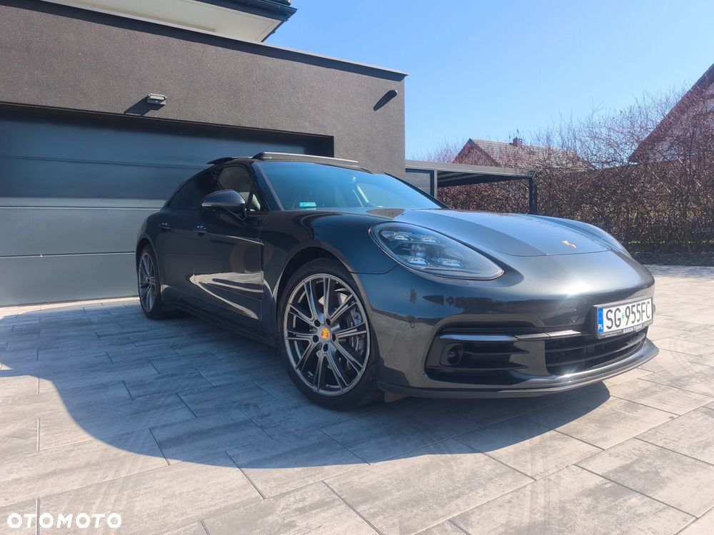 Porsche Panamera - 20