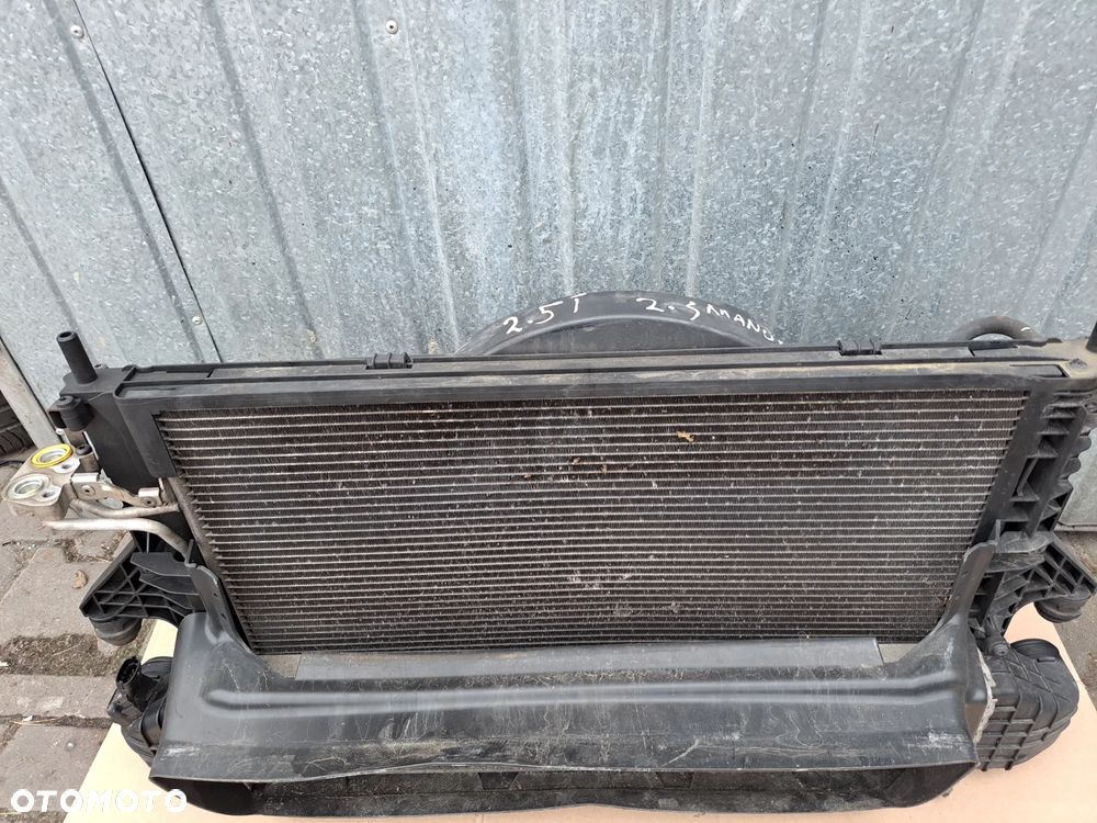 KOMPLET CHŁODNIC 2.5T VOLVO C30 S40 V50 C70  MANUAL - 2