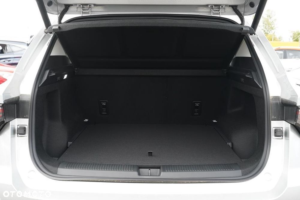 MG S5 EV - 8