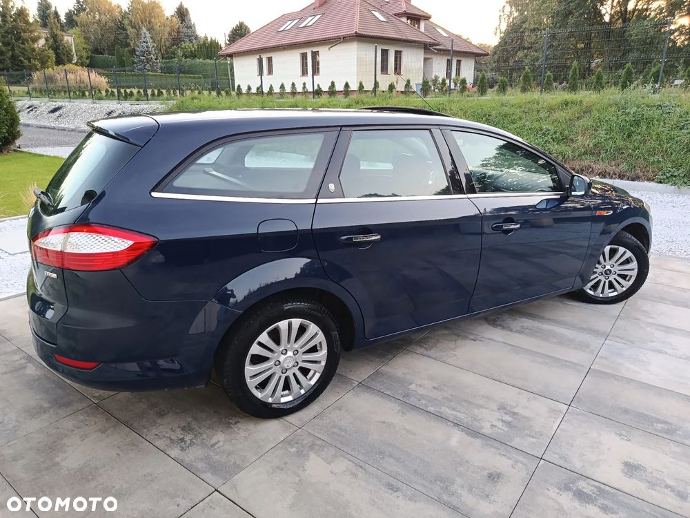 Ford Mondeo - 26