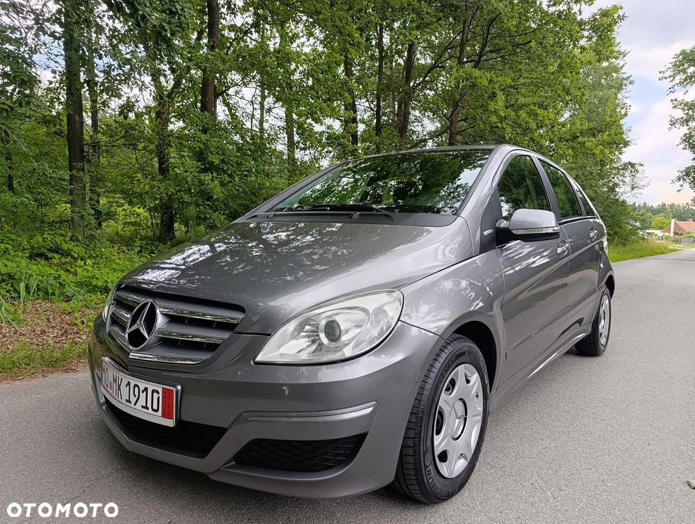 Mercedes-Benz Klasa B 160 BlueEFFICIENCY SPORT EDITION - 27