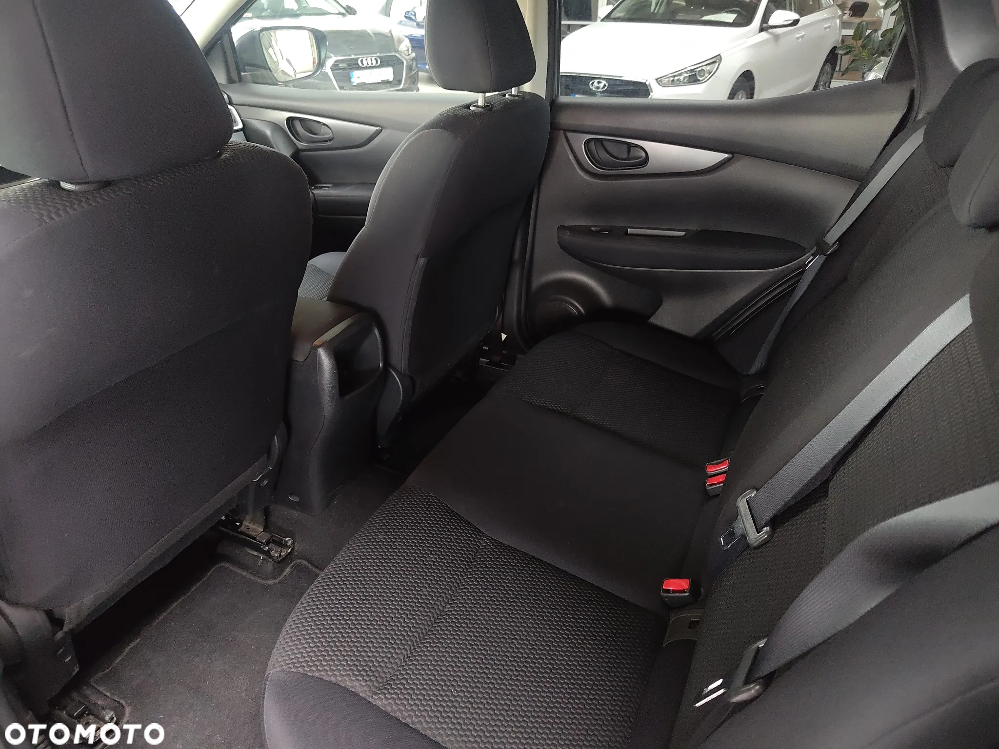 Nissan Qashqai 1.2 DIG-T Visia - 14