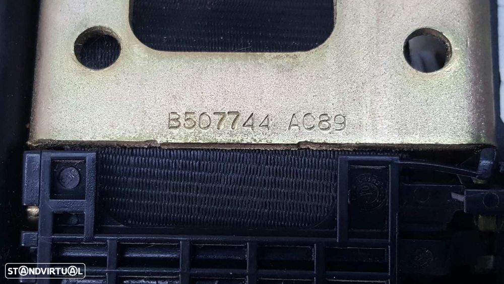 CINTO DE SEGURANÇA TRASEIRO DIREITO PEUGEOT 307 CC (S2) BáSICO - 2