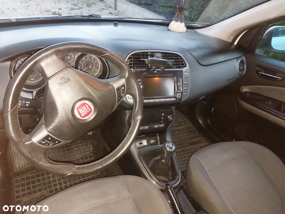 Fiat Bravo 1.4 T-JET 16V Street - 7